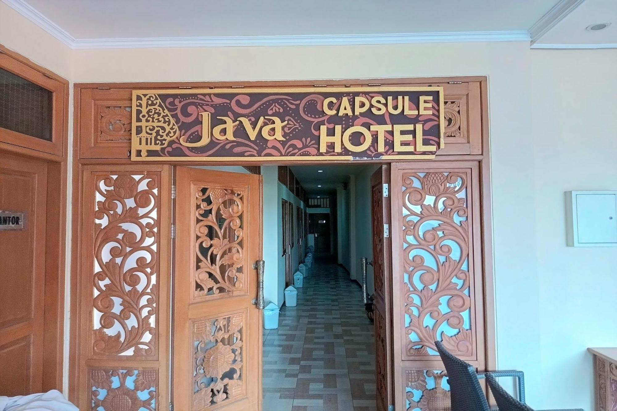 Java Capsule Hotel Malang Exteriér fotografie
